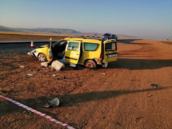 Konya’da ticari taksi şarampole devrildi: 1 ölü, 5 yaralı -3
