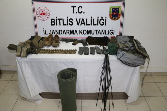 Bitlis’te 2 terörist silahlarıyla beraber etkisiz hale getirildi -1
