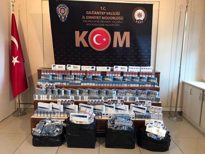 Gaziantep’te 3 bin 400 paket kaçak sigara ele geçirildi -1