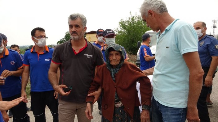 Kaybolan Emine ninenin kavuşma anı duygulandırdı -8