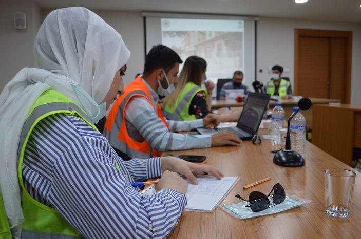 Elazığ'da deprem sonrası yapılan 763 konut için kura çekimi -6
