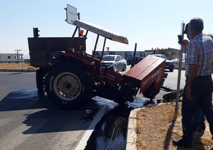 Gaziantep'te otomobil ile traktör çarpıştı: 4 yaralı -7