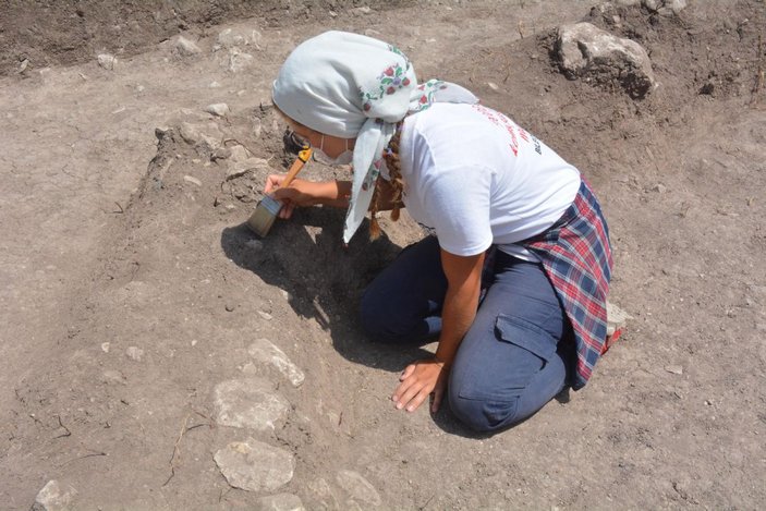 Bilecik'te bir apartmanın bahçesinde arkeolojik kazı yapıldı
