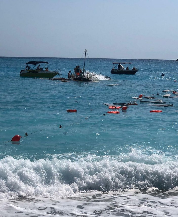 Fethiye'de tur teknesi battı; 3 kişi boğulma tehlikesi geçirdi -4