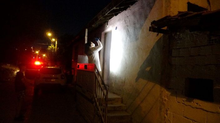 Husumetli iki ailenin bıçak ve sopalı kavgası: 1'i ağır 5 yaralı  -7