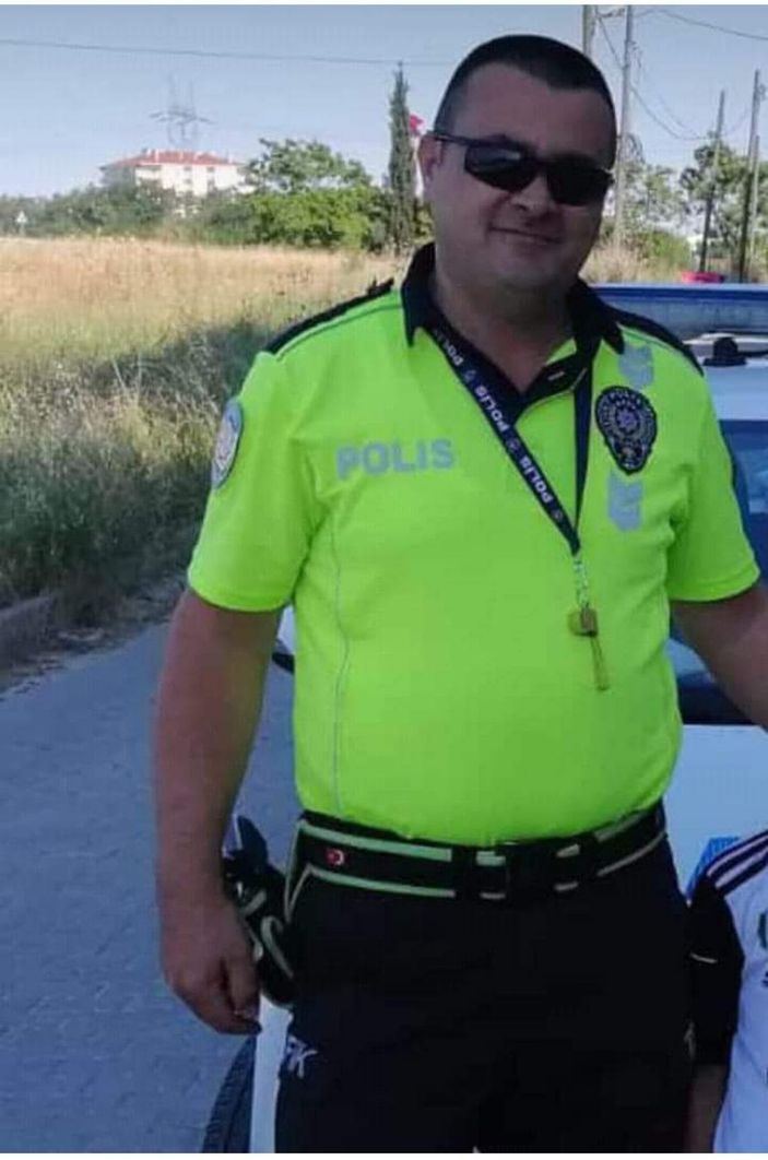 Kazada şehit olan polisin Edirne'deki babaevine ateş düştü -1