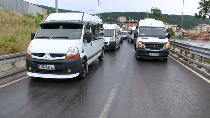 Maltepe'de zincirleme kaza : 2 yaralı  -6