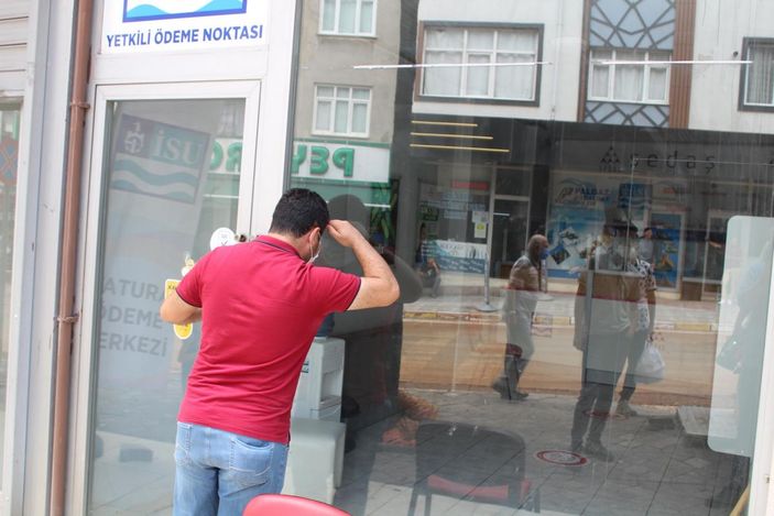Fatura ödeme merkezinde yüzlerce kişi dolandırıldı -2