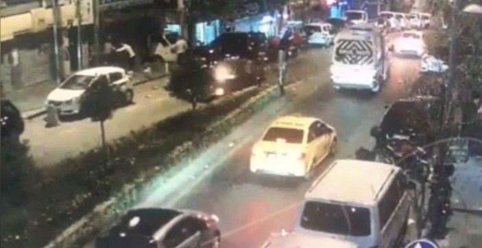 (Özel) İstanbul’da dehşet anları: Bekçinin başına silah dayadı -3