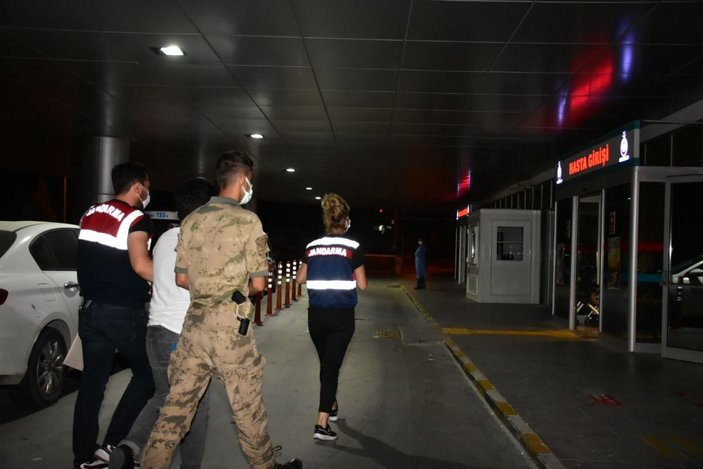 İzmir merkezli 47 ilde FETÖ'ye operasyon -5