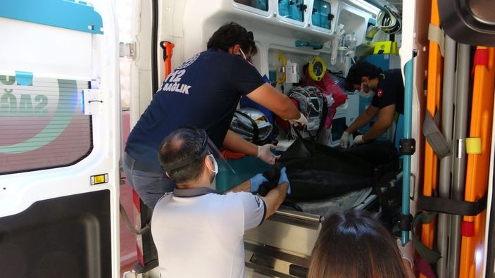 Ailesiyle piknik yaparken göle giren küçük çocuk boğuldu -7