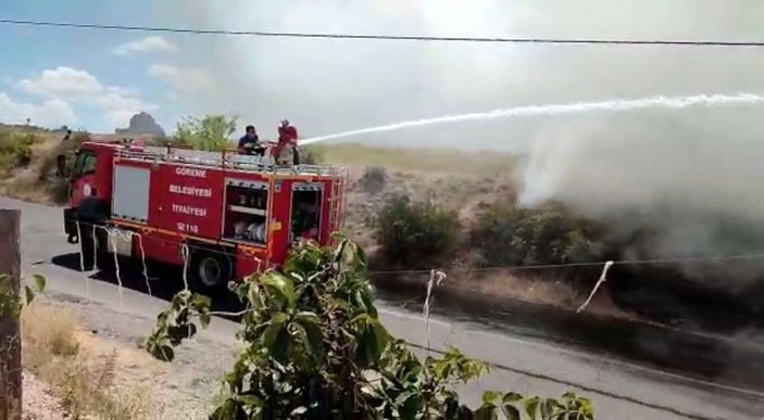 Kapadokya’da seyir halindeki otomobil yandı -4