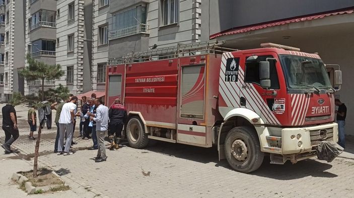 Asansörde çıkan yangın korkuttu -4