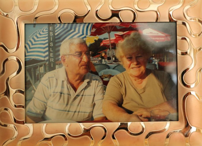 58 yılda ilk kez ayrı kalan çiftin duygulandıran buluşması -8