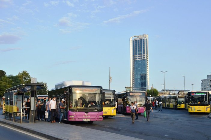 Bayram sonrası İstanbul trafiği yeniden yoğunlaşıyor