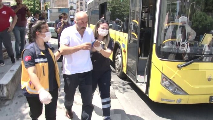 (Özel) Ataşehir’de HES kodu olmayan yolcu, otobüs şoförünü darp edip kaçtı -2