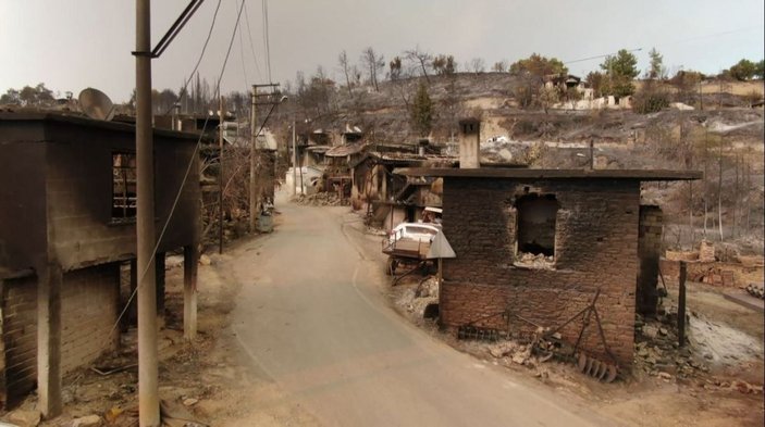 Yangında yok olan Kalemler Mahallesi, havadan görüntülendi -9