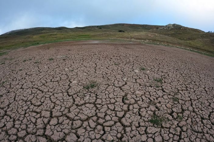 Dipsiz Göl “Dipsiz Çöl” oldu -8