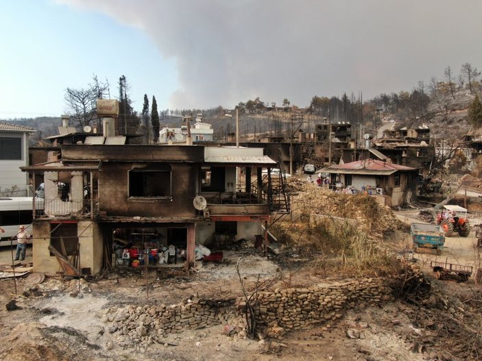 Yangında yok olan Kalemler Mahallesi, havadan görüntülendi -1