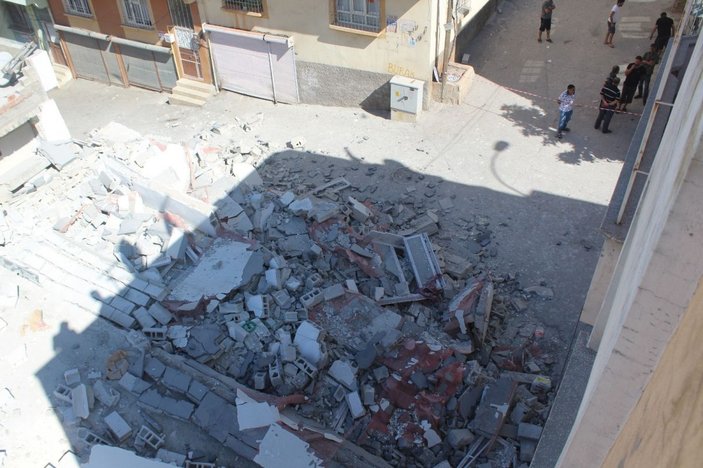 Gaziantep’te yeni yapılan 5 katlı bina çöktü, facianın eşiğinden dönüldü -9