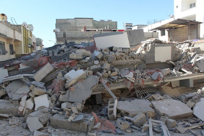 Gaziantep’te yeni yapılan 5 katlı bina çöktü, facianın eşiğinden dönüldü -3