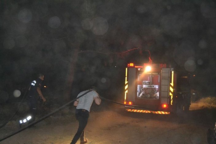 Salihli'de orman yangını; 10 dönüm alan zarar gördü -7