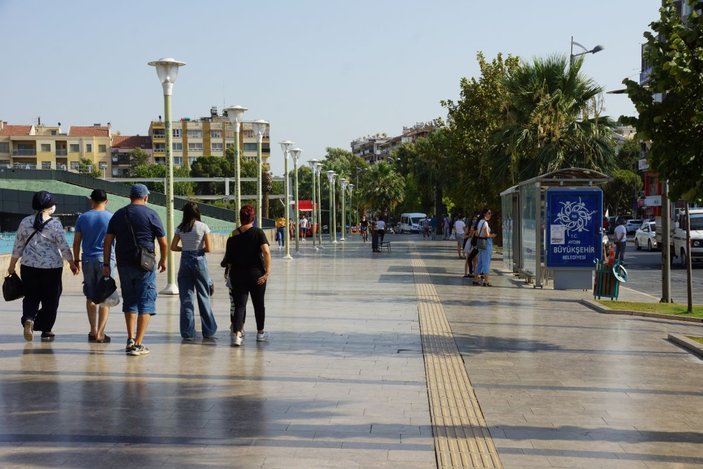 Aydın’da sıcaklar vatandaşları bunalttı, termometreler 44 dereceyi gördü -5