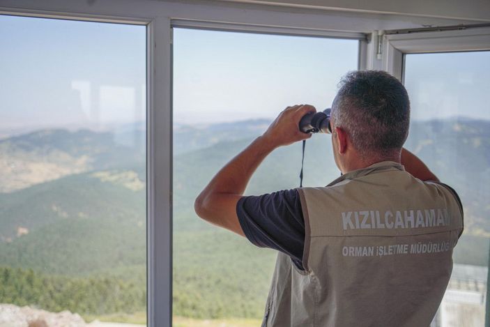 4 ilin ormanları bu kuleden denetleniyor -4