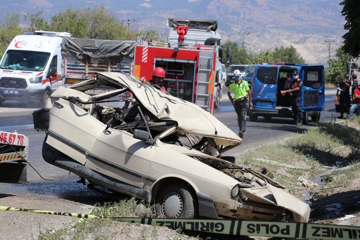 Beton mikserinin çarptığı otomobilin sürücüsü emekli öğretmen öldü -8