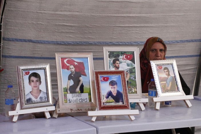 HDP önünde eylem yapan baba: Oğlumu PKK'ya sattılar -6