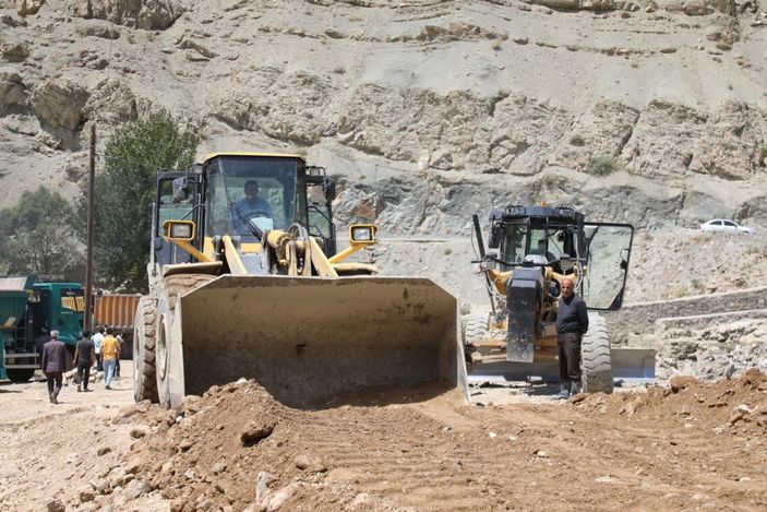 d Van'da, selin vurduğu Esenyamaç'ta hasar tespiti sürüyor -1
