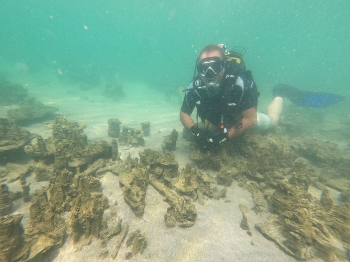 d Van Gölü'nde 30-40 metre uzunluğunda mikrobiyalitler görüntülendi -1