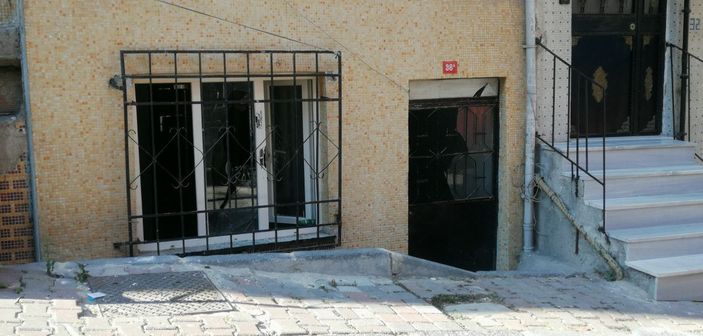 Bağcılar'da mahalleliyi sokağa döken taciz iddiası: Şüphelinin evi kurşunlandı -2