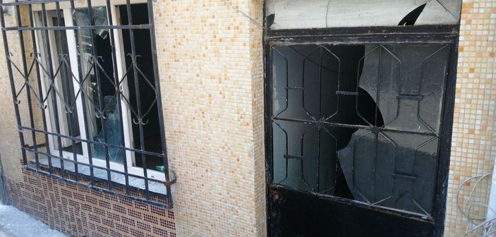 d Bağcılar'da mahalleliyi sokağa döken taciz iddiası: Şüphelinin evi kurşunlandı -1