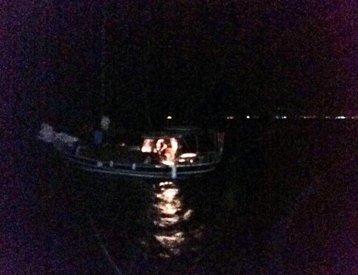 d Halatı başka teknenin pervanesine dolanan yelkenlideki 3 kişi kurtarıldı -2