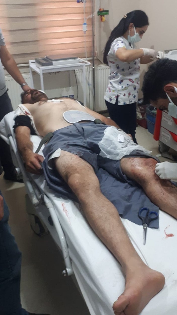 Şırnak'ta bahçe duvarının yıkımı sırasında patlama: 3 yaralı -2