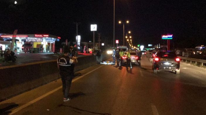 Üst geçidi kullanmadı canından oldu  -6