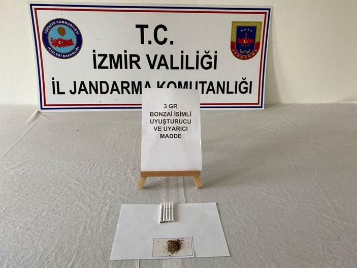 İzmir'de uyuşturucu operasyonu: 20 gözaltı -5