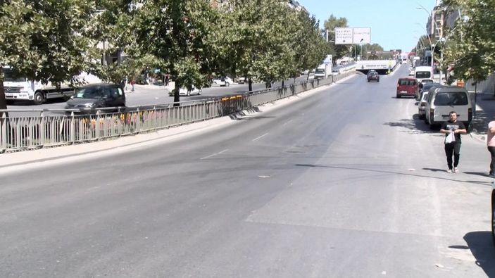 d Sultangazi'de otomobilin çarptığı 14 yaşındaki çocuk ağır yaralandı -5