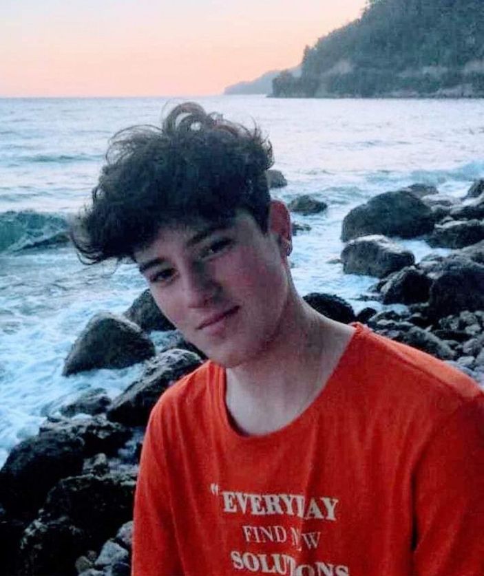 d Motosiklet sürücüsü Mirkan kazada öldü, arkadaşı ağır yaralı -1