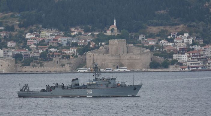 Rus mayın tarama gemisi, Çanakkale Boğazı'ndan geçti -2