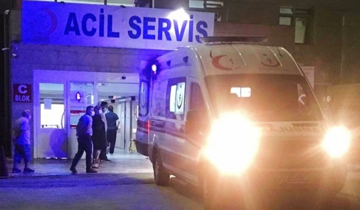 Yunanistan tarafından açılan ateş sonucu 2 göçmen yaralandı -1