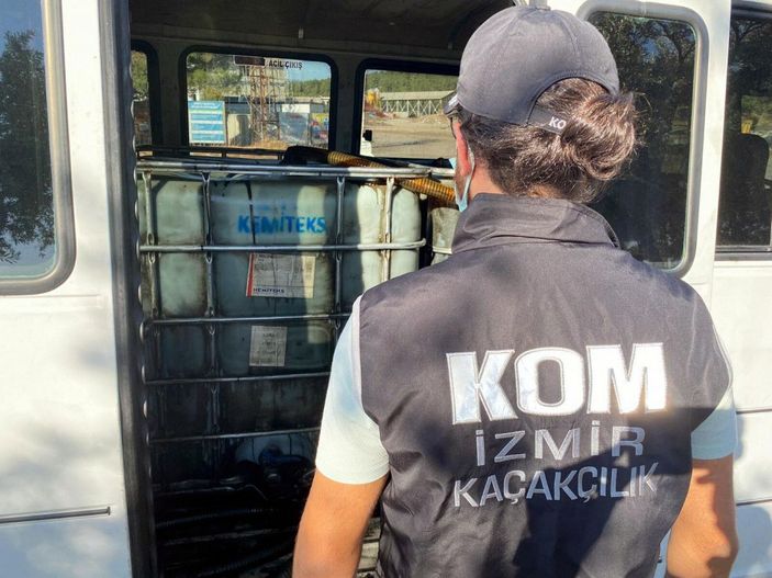 İzmir’de kaçakçılık operasyonları: 7 gözaltı -3