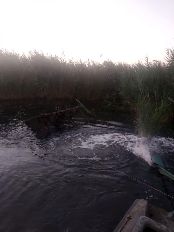 Enez'de yasa dışı avcılıkta kullanılan ördek kafesleri imha edildi -4