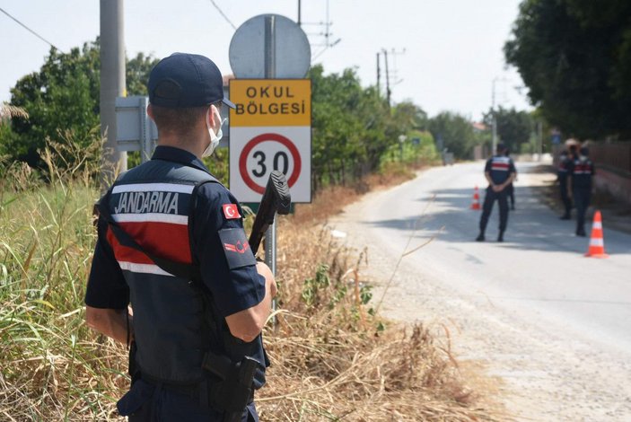 Afganistanlı göçmenler, 'Yunanistan sınır kapılarını açtı' söylentisi üzerine Edirne'ye akın etti -6