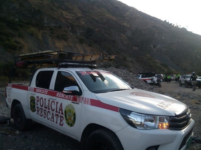 Peru’da otobüs uçuruma yuvarlandı: 29 ölü