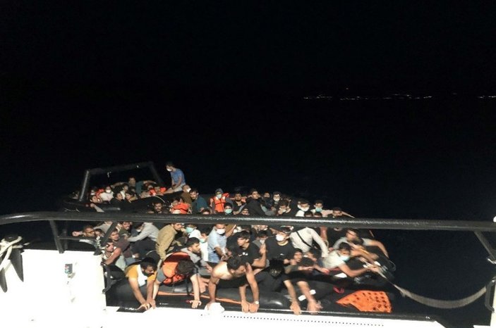 Aydın’da 83 düzensiz göçmen kurtarıldı -1