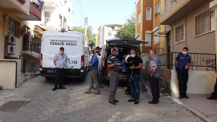 Kuzenini bıçaklayıp, başını ezerek öldürdü -5