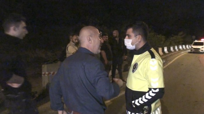 Beykoz'da yaralı doktoru kaza yerinde bırakıp kaçtı -6