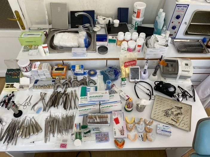 Kendisini dişçi olarak tanıtıp tedavi eden şahsın muayenehanesine operasyon -3